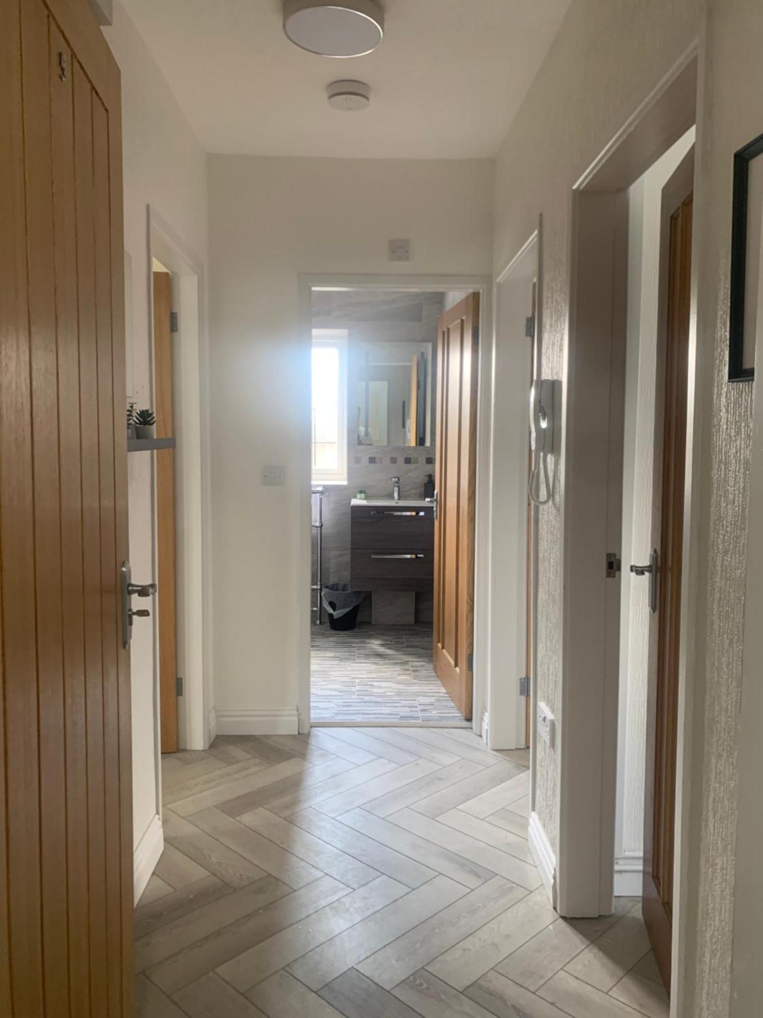 Newly Renovated, Modern 3 Bed Apartment Walmersley Exterior foto